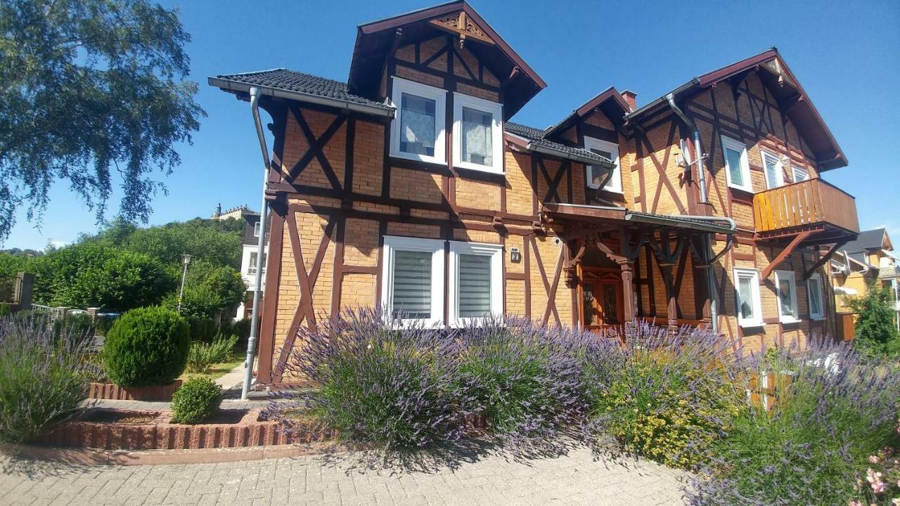 Moderne Ferienwohnungen Am Kurpark - Zentral, Ruhig & Nah Am Edersee Bad Wildungen Dış mekan fotoğraf